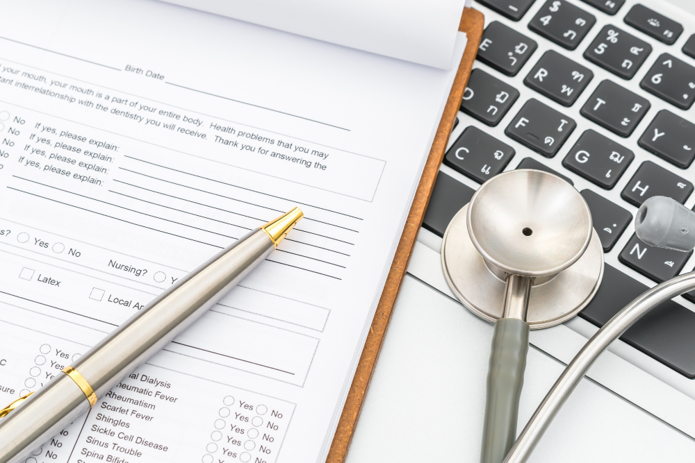 Evite surpresas no IR 2026: checklist tributário para médicos